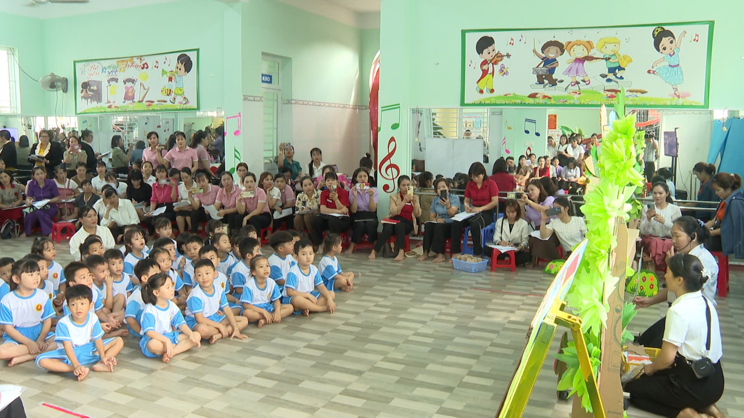 Bình Phước – Chơn Thành: sôi nổi hội giảng ứng dụng giáo dục (STEAM) bậc mầm non