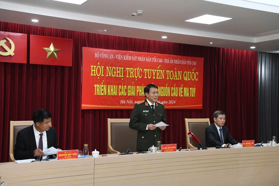 Bộ Công an nói về tình trạng nghệ sĩ, cầu thủ tổ chức sử dụng ma túy- Ảnh 1. Bộ Công an nói về tình trạng nghệ sĩ, cầu thủ tổ chức sử dụng ma túy- Ảnh 1.