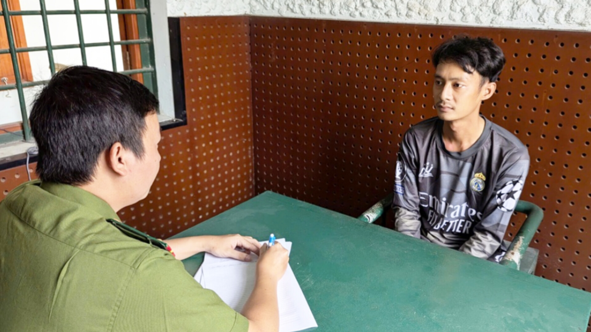 An giang: Bắt giam tài xế làm sập cầu T6- Ảnh 1.