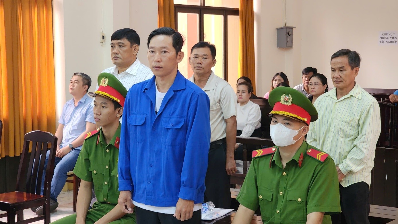 Tuyên án vụ nhận hối lộ tại Trung tâm Đăng kiểm xe cơ giới Kiên Giang- Ảnh 1.