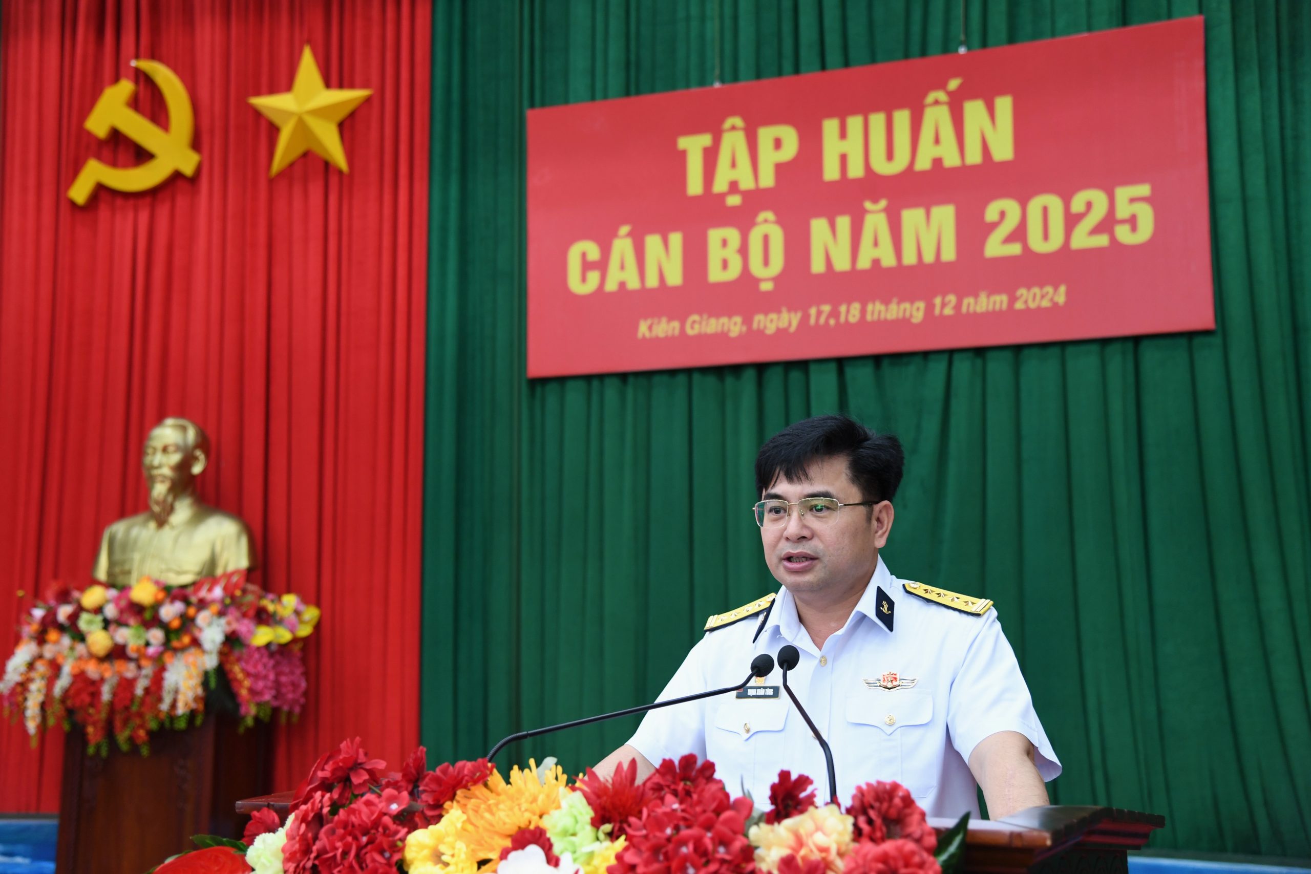 Bộ Tư lệnh Vùng 5 Hải quân tập huấn cán bộ năm 2025