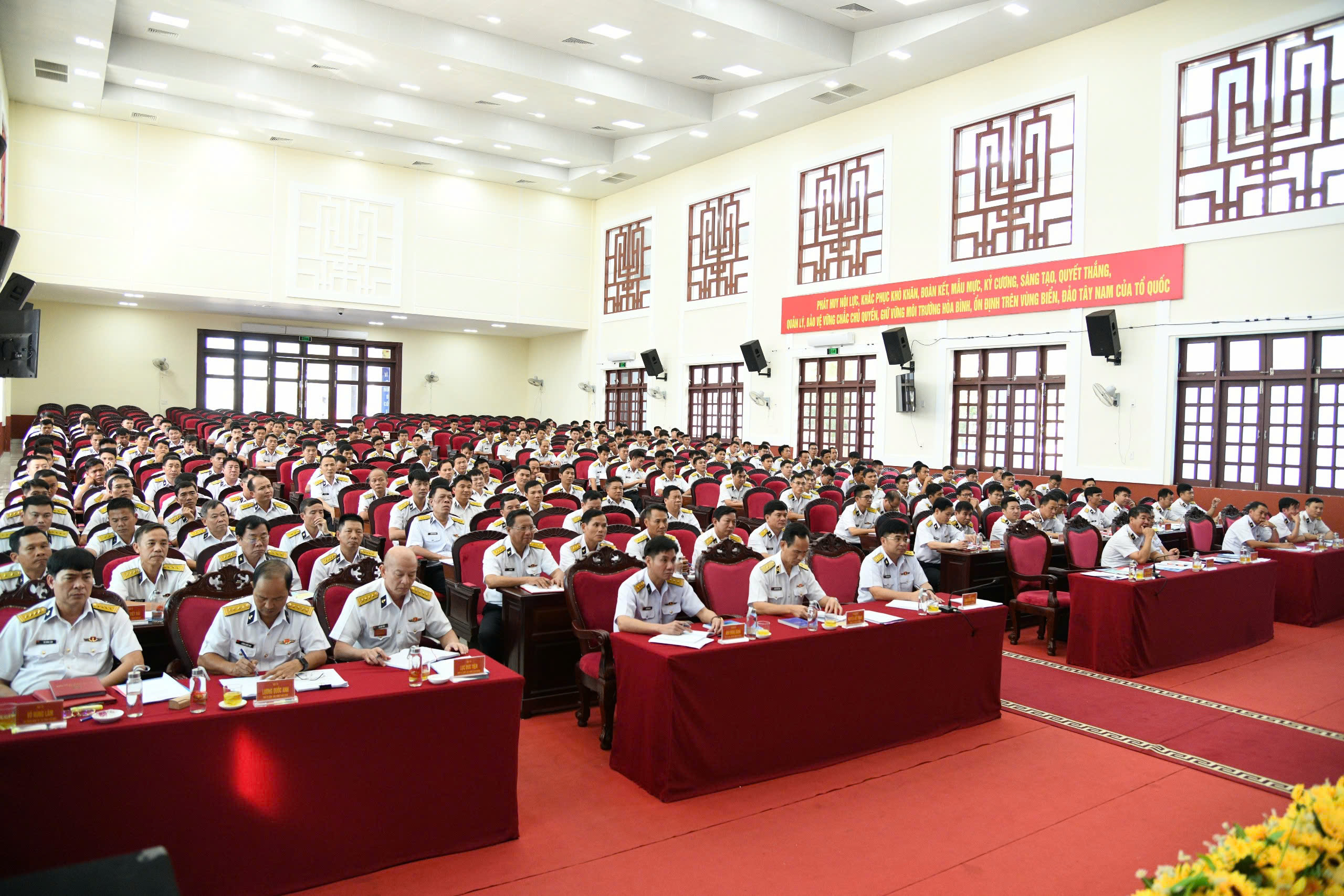 Bộ Tư lệnh Vùng 5 Hải quân bảo vệ vững chắc chủ quyền biển, đảo của Tổ quốc