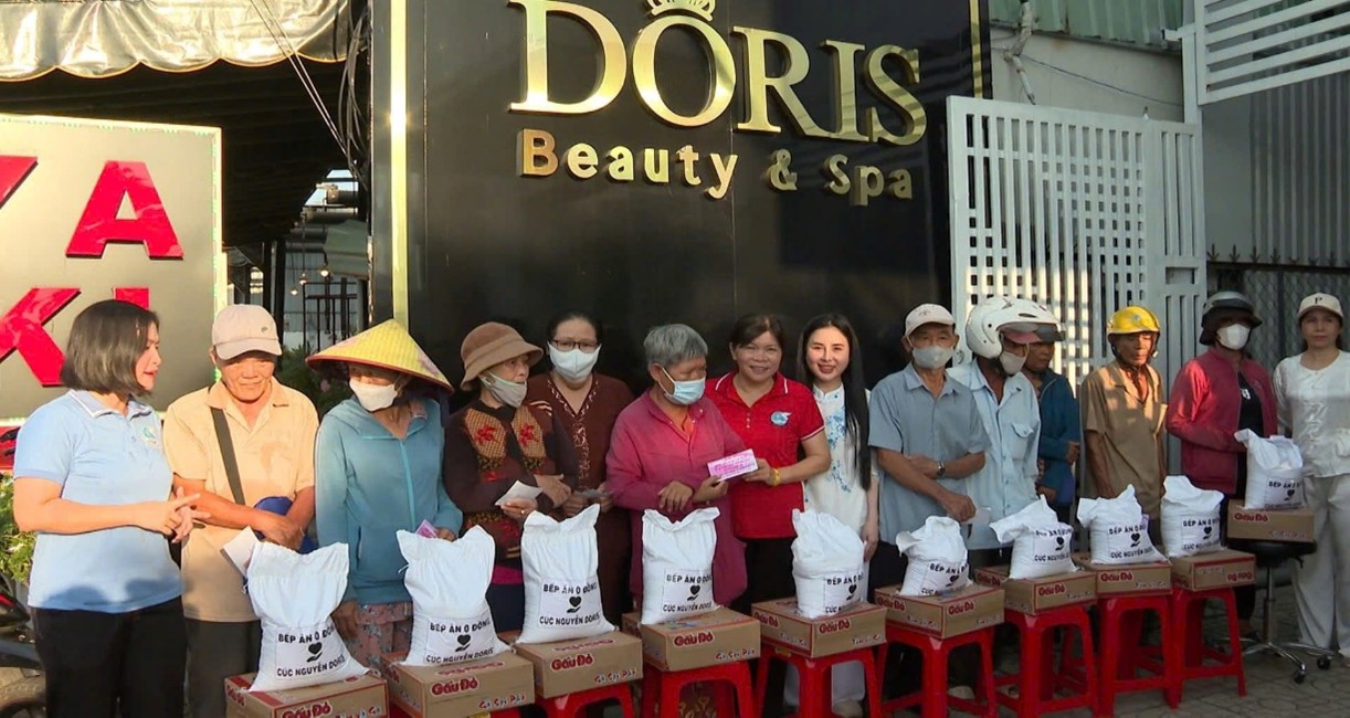 Bình Phước: Hội viên phụ nữ giúp đỡ người khó khăn