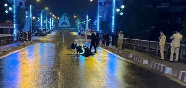 Khởi tố người đàn ông Hàn Quốc đi xe máy gây tai nạn rồi bỏ trốn- Ảnh 1.