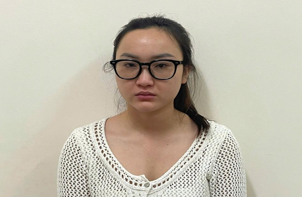 Lừa vay tiền làm dịch vụ đáo hạn ngân hàng rồi chiếm đoạt hơn 19 tỷ- Ảnh 1. Lừa vay tiền làm dịch vụ đáo hạn ngân hàng rồi chiếm đoạt hơn 19 tỷ- Ảnh 1.