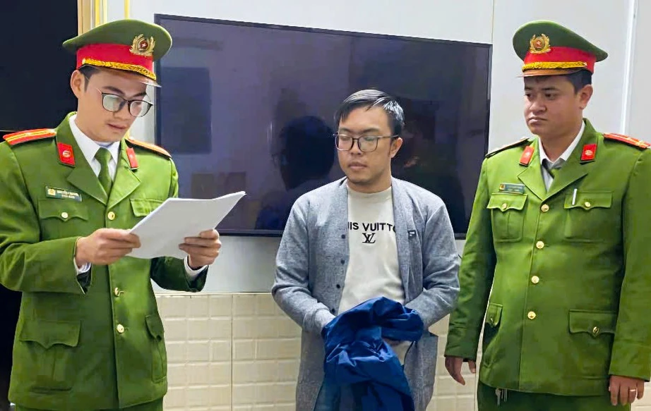 Khởi tố đối tượng tham ô tài sản ở Quảng Trị- Ảnh 1. Khởi tố đối tượng tham ô tài sản ở Quảng Trị- Ảnh 1.