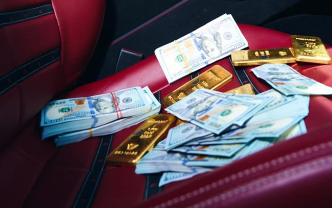 TikToker Mr Pips bị khởi tố, xử lý khối tài sản khổng lồ khoảng 5.000 tỷ ra sao?- Ảnh 1. TikToker Mr Pips bị khởi tố, xử lý khối tài sản khổng lồ khoảng 5.000 tỷ ra sao?- Ảnh 1.