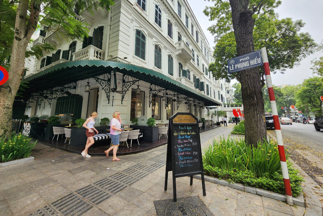 Hà Nội nghiên cứu cho thuê vỉa hè 123 tuyến phố- Ảnh 1.