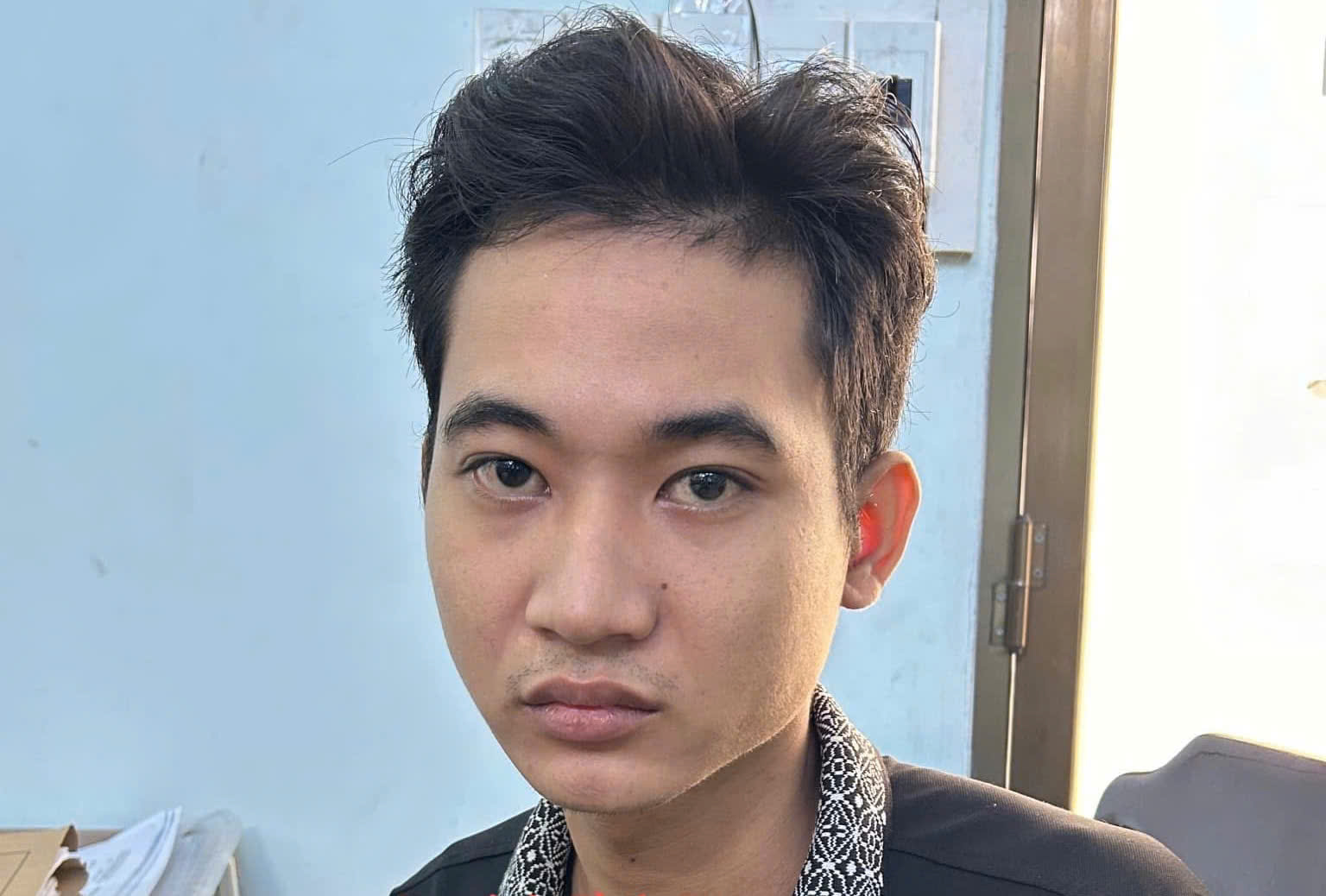 Đối tượng đâm tử vong thanh niên đòi nợ 700.000 đồng ra đầu thú- Ảnh 1. Đối tượng đâm tử vong thanh niên đòi nợ 700.000 đồng ra đầu thú- Ảnh 1.