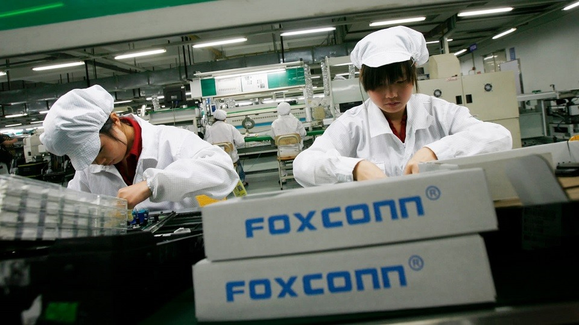 Foxconn công bố doanh thu kỷ lục, cổ phiếu chip toàn cầu còn nhiều dư địa phát triển- Ảnh 1.