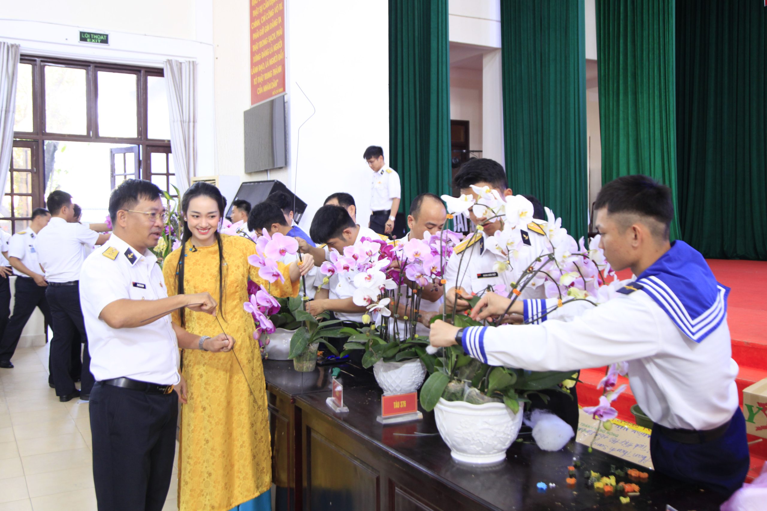 Lữ đoàn 162, Vùng 4 Hải quân, Hội thi cắm hoa “Sắc xuân trên những chiến hạm”.