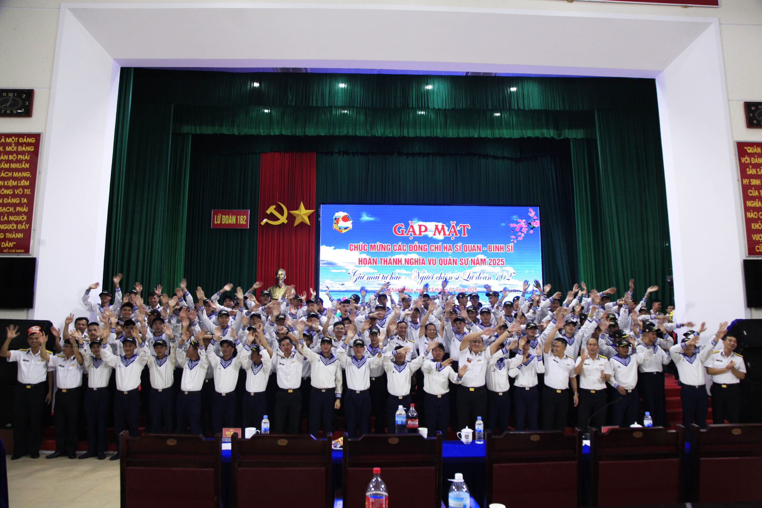 Gặp mặt “Giữ mãi tự hào, người chiến sĩ Lữ đoàn 162”