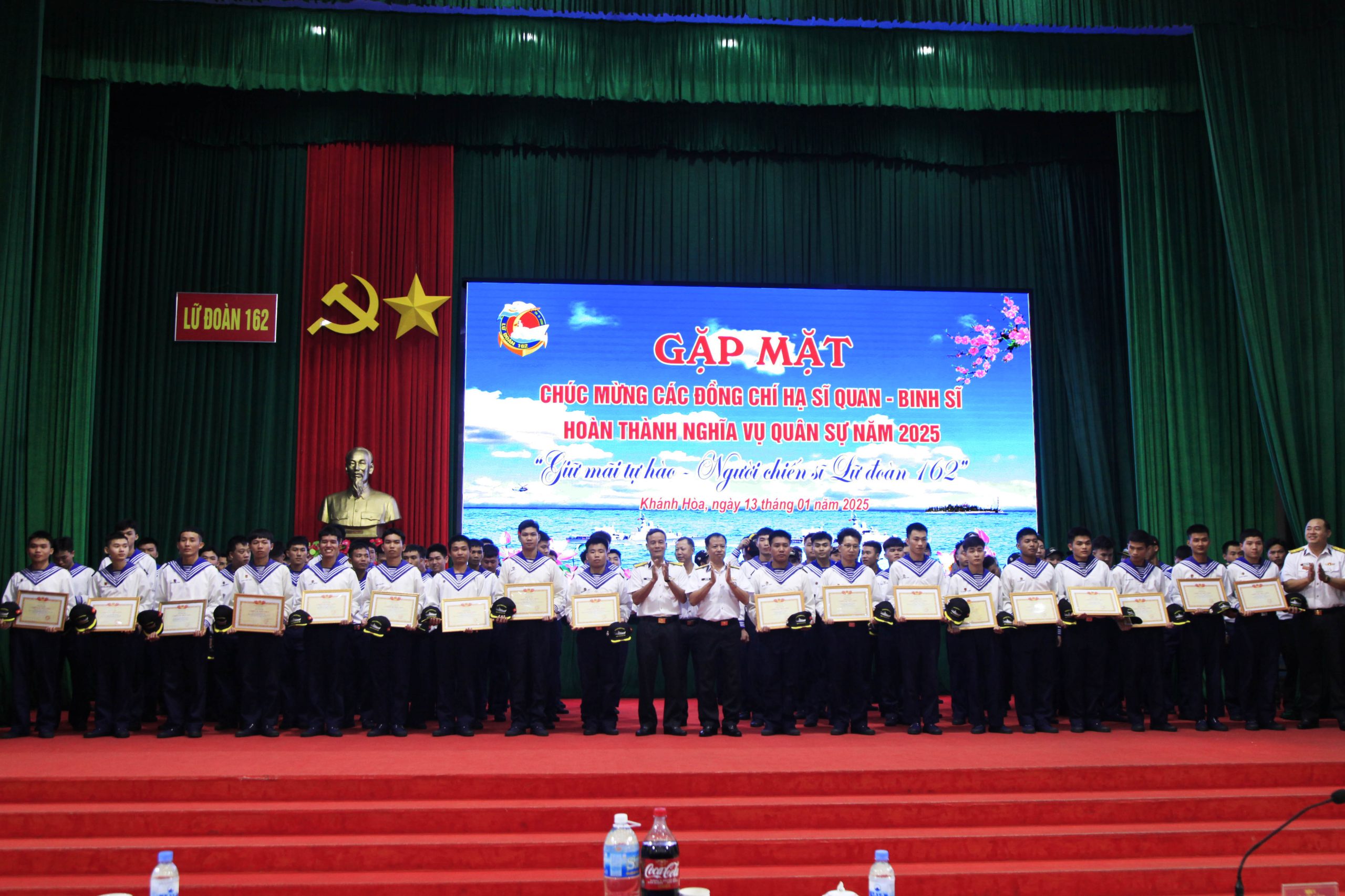 Gặp mặt “Giữ mãi tự hào, người chiến sĩ Lữ đoàn 162”