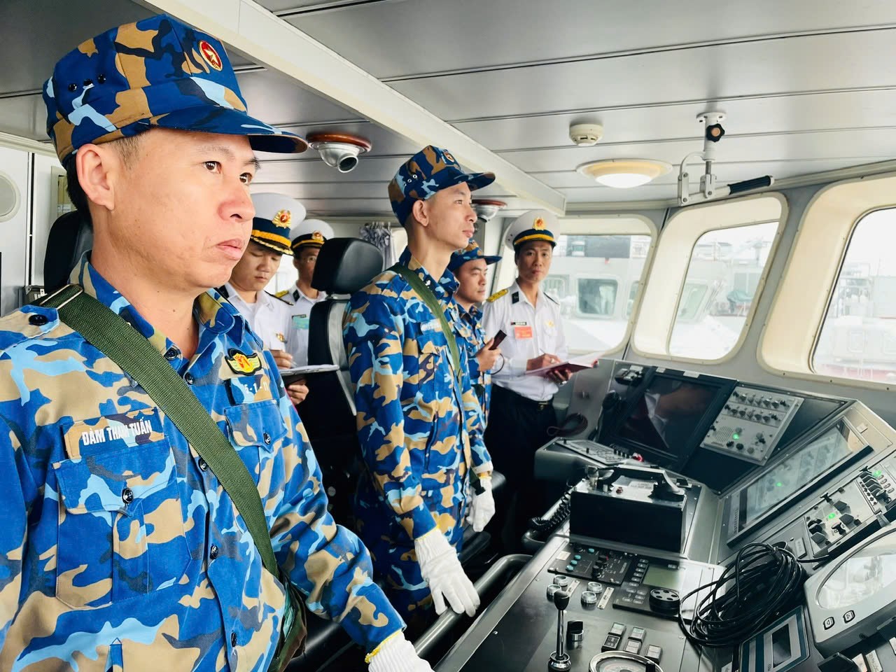 Lữ đoàn 172 khai mạc hội thi lên lớp, giáo án và mô hình học cụ huấn luyện 2025