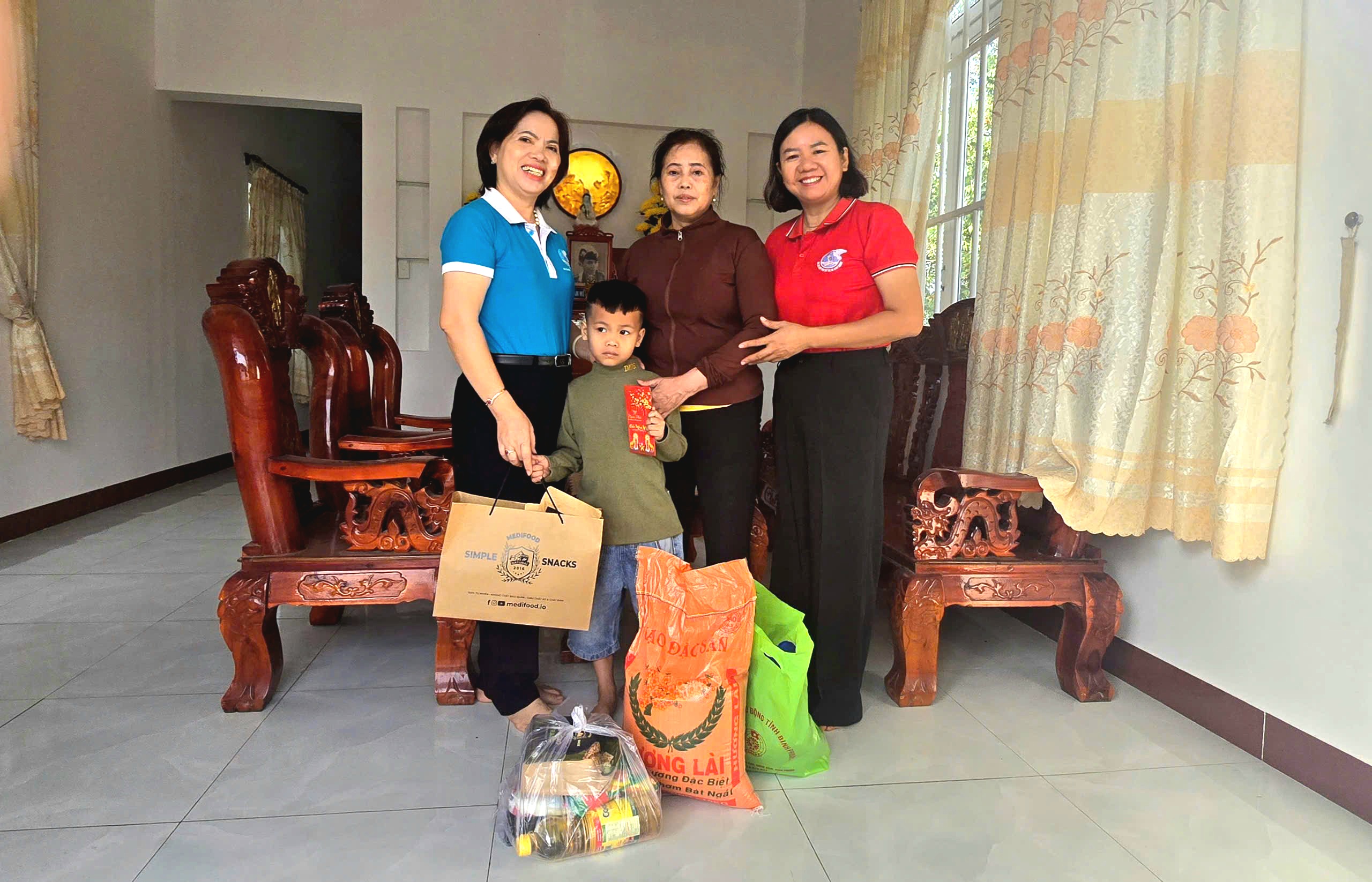 Bình Phước: Hội Liên Hiệp Phụ Nữ Thị xã Chơn Thành mang xuân ấm áp đến trẻ em mồ côi