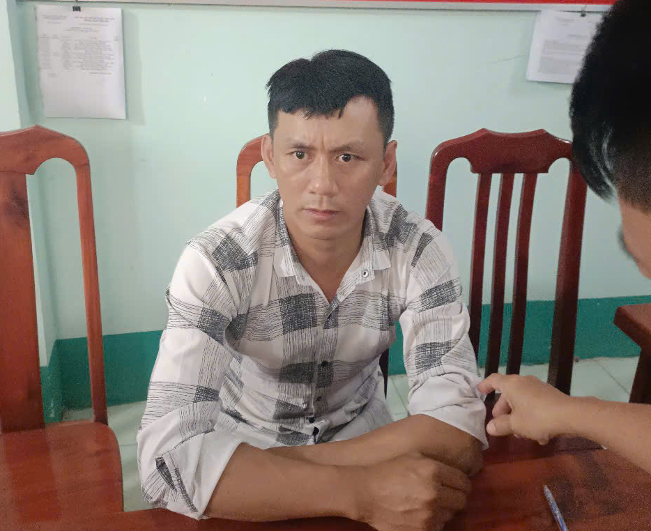 Công an tạm giữ đối tượng đánh dập não người đàn ông sau va quệt xe- Ảnh 1. Công an tạm giữ đối tượng đánh dập não người đàn ông sau va quệt xe- Ảnh 1.