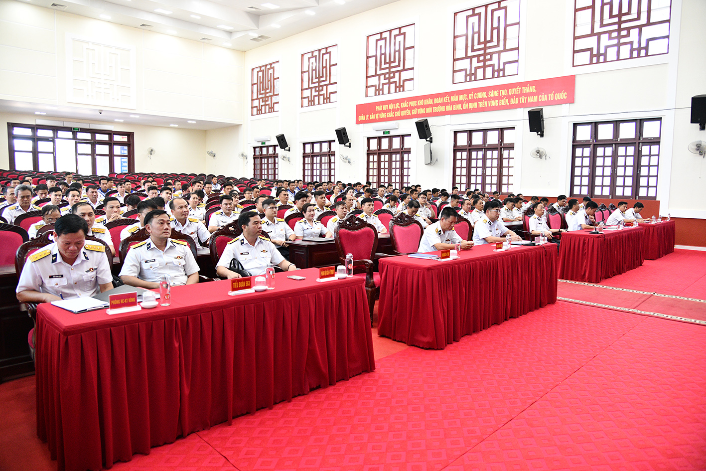 Vùng 5 Hải quân gặp mặt kỷ niệm 70 năm Ngày Thầy thuốc Việt Nam