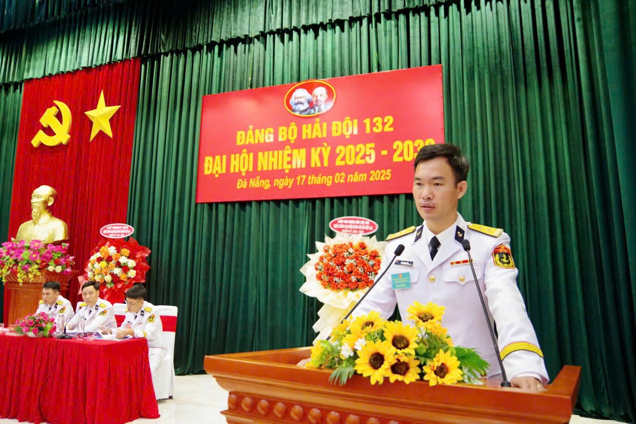 Quyết tâm lãnh đạo Hải đội 132 hoàn thành tốt nhiệm vụ trong nhiệm kỳ mới