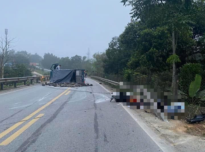 Bắt giam tài xế gây tai nạn làm 2 người tử vong ở Hà Tĩnh- Ảnh 1.