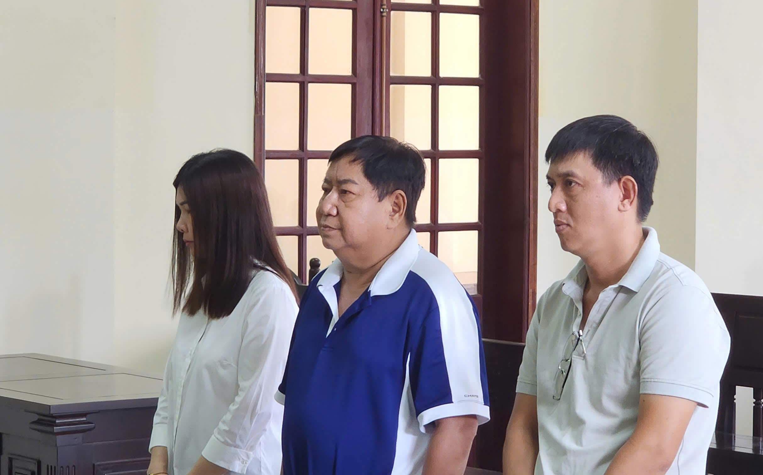 Tiền Giang: Nguyên trưởng Công an TP Mỹ Tho cùng 2 thuộc cấp lãnh 126 tháng tù- Ảnh 1.