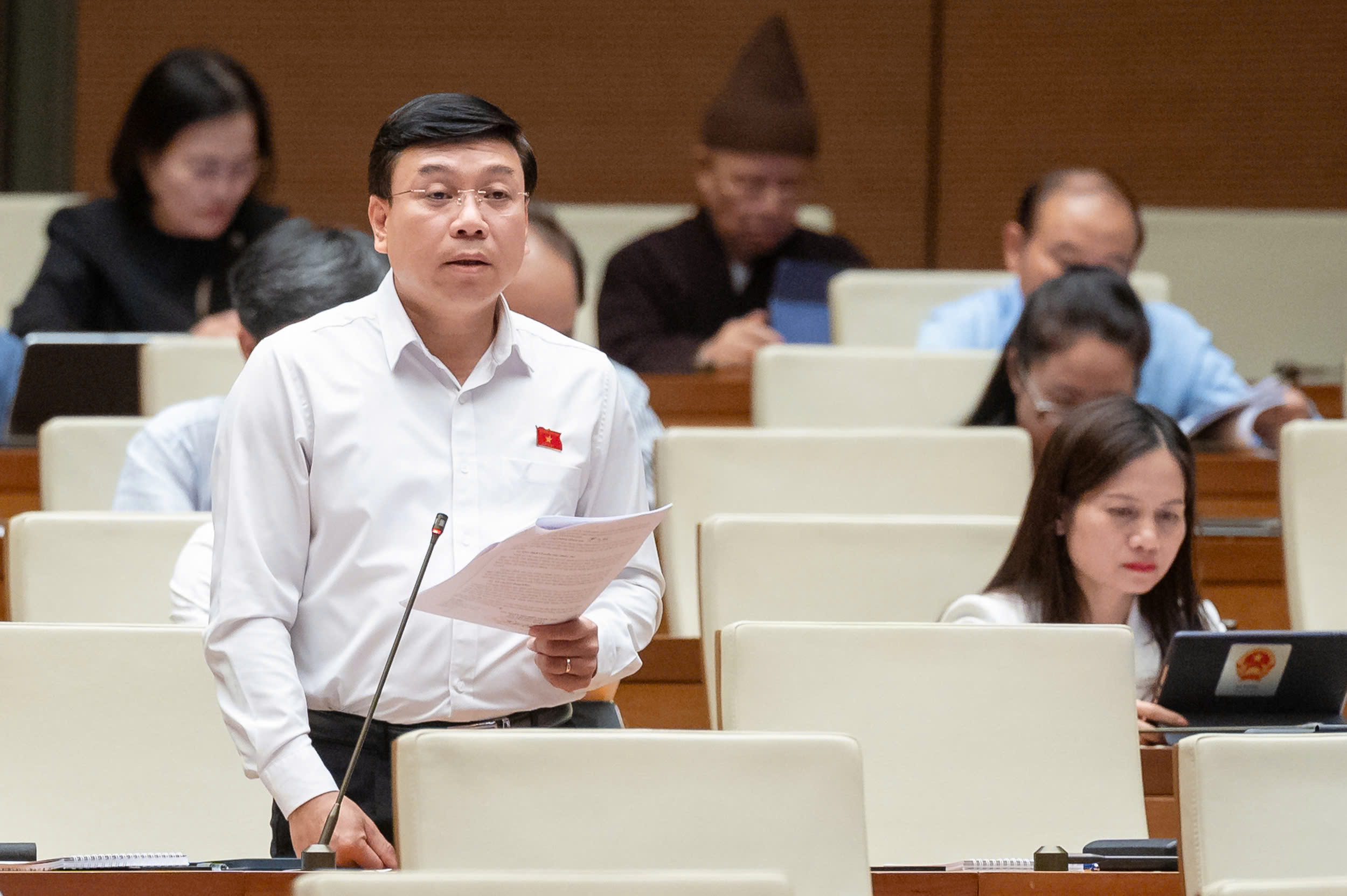 ĐBQH: Cứu người khi cháy có cần phải đăng ký với công an xã?- Ảnh 1. ĐBQH: Cứu người khi cháy có cần phải đăng ký với công an xã?- Ảnh 1.