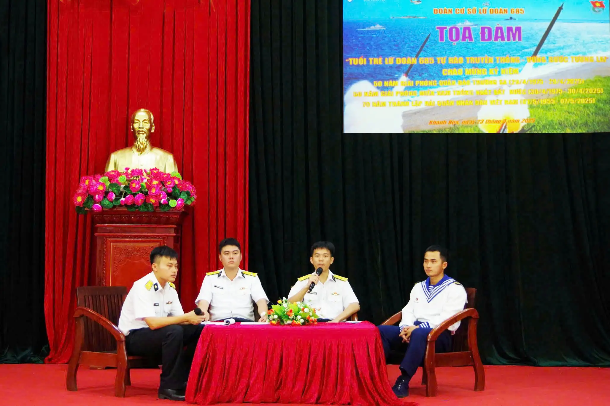 Tuổi trẻ Lữ đoàn 685, Vùng 4 Hải quân: Toạ đàm Tự hào truyền thống – Vững bước tương lai