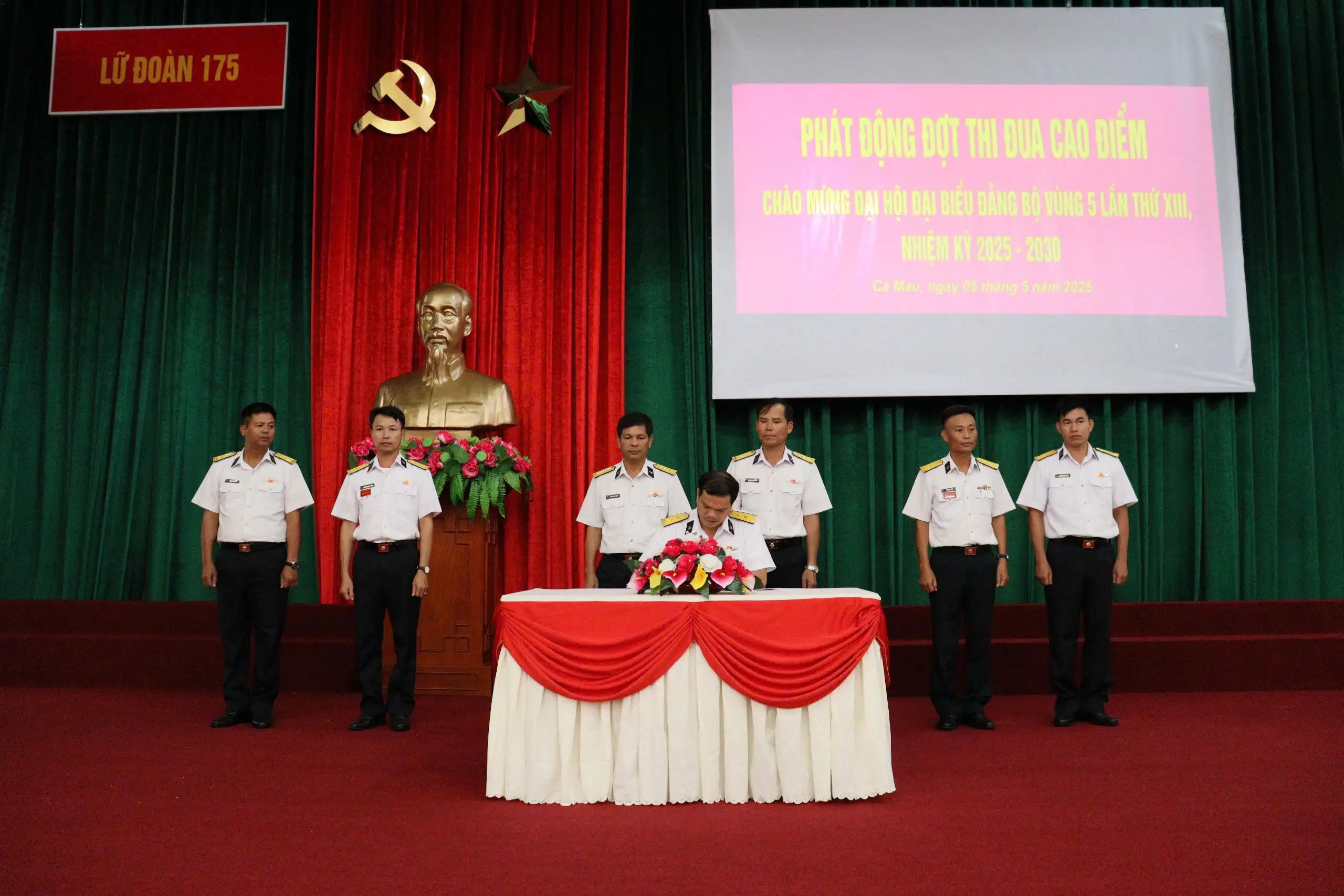 Lữ đoàn 175 phát động thi đua cao điểm