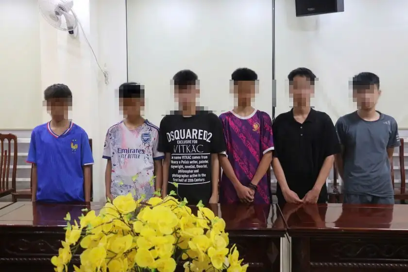 Bắt giữ nhóm trộm ‘nhí’ chuyên đi trộm xe máy, 2 đối tượng còn đi học