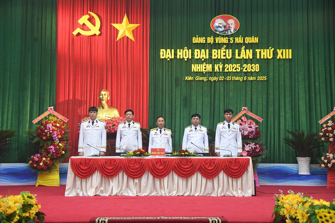 Phát huy bản lĩnh, trí tuệ, xây dựng Vùng 5 Hải quân cách mạng, chính quy, tinh nhuệ, hiện đại