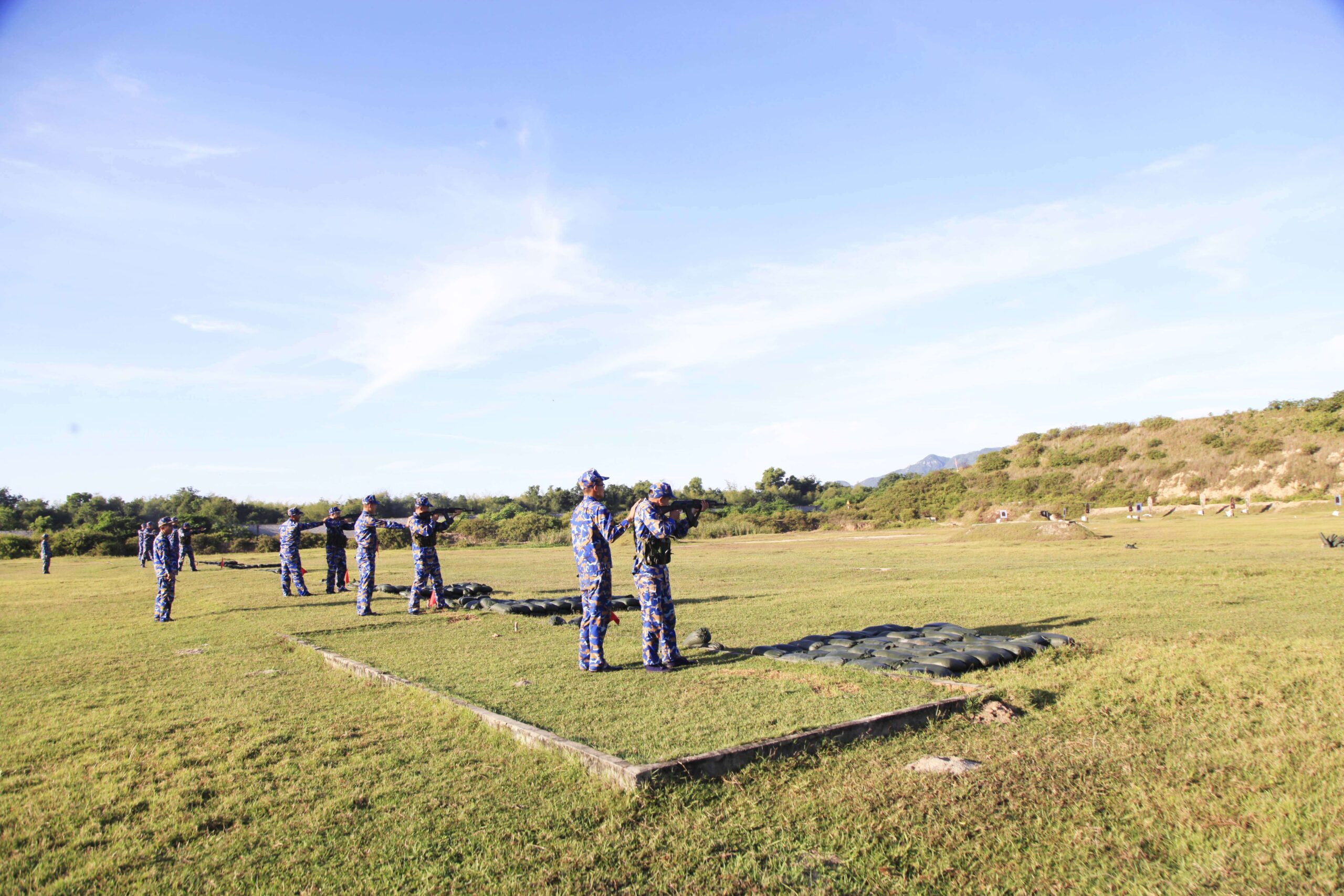 Lữ đoàn 162, Vùng 4 Hải quân kiểm tra bắn đạn thật súng bộ binh năm 2025