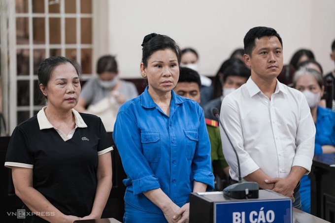 ch1-6495-9715 Các bị cáo tại phiên xử. (Ảnh: T.Hà)