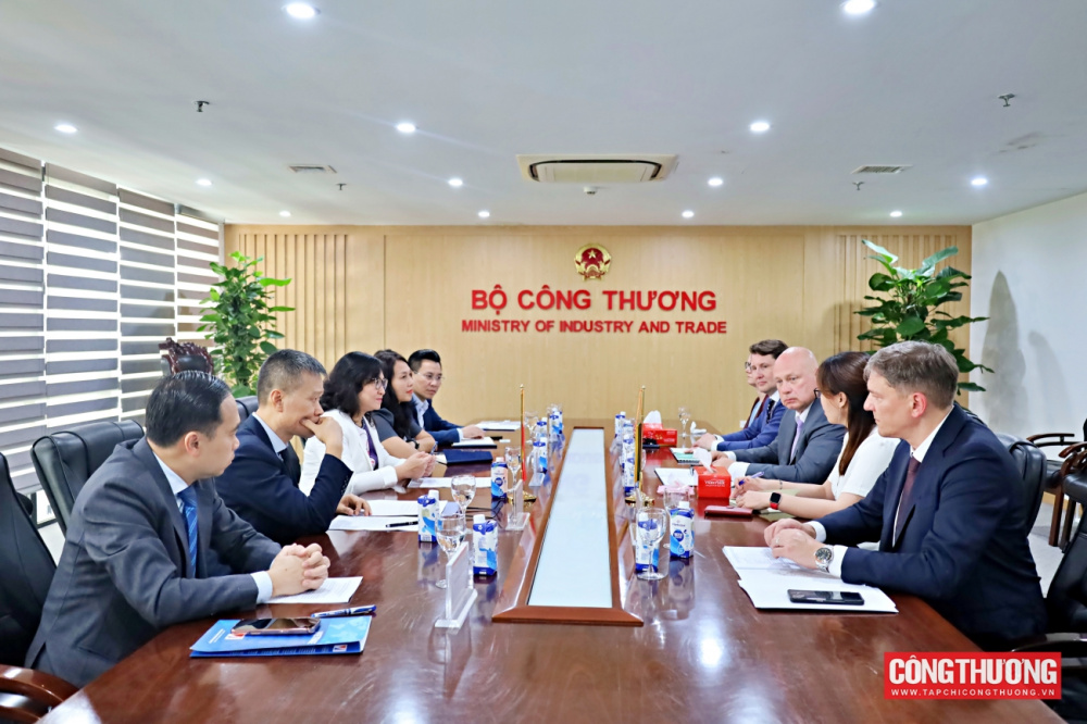 logoimg_9870_684aa5004fcc3 THỨ TRƯỞNG PHAN THỊ THẮNG TIẾP THỨ TRƯỞNG BỘ KINH TẾ VÀ ĐỔI MỚI SÁNG TẠO LITVA