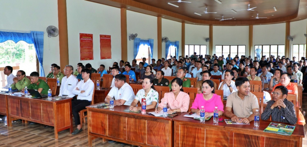 thuy-dien-a-vuong-huan-luyen-phong-chay-chua-chay-phong-chong-chay-rung-cho-nguoi-dan-khu-vuc-nha-may_683049f4706f1 đại diểu tham dự