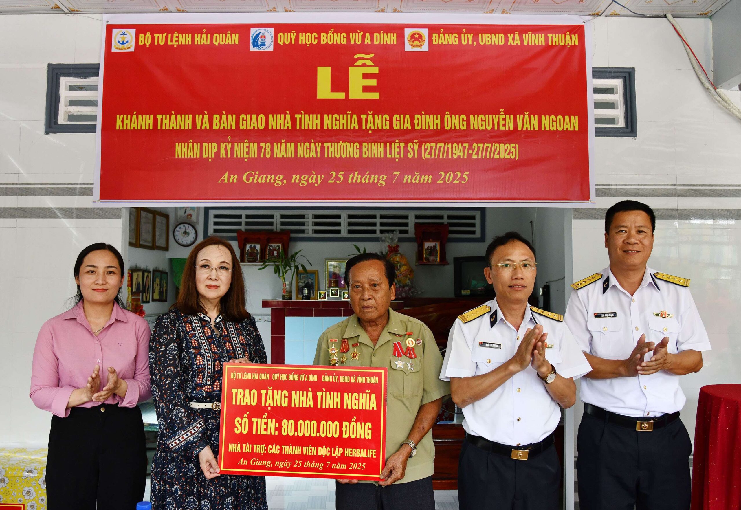 Bộ Tư lệnh Vùng 5 Hải quân tri ân người có công và gia đình chính sách