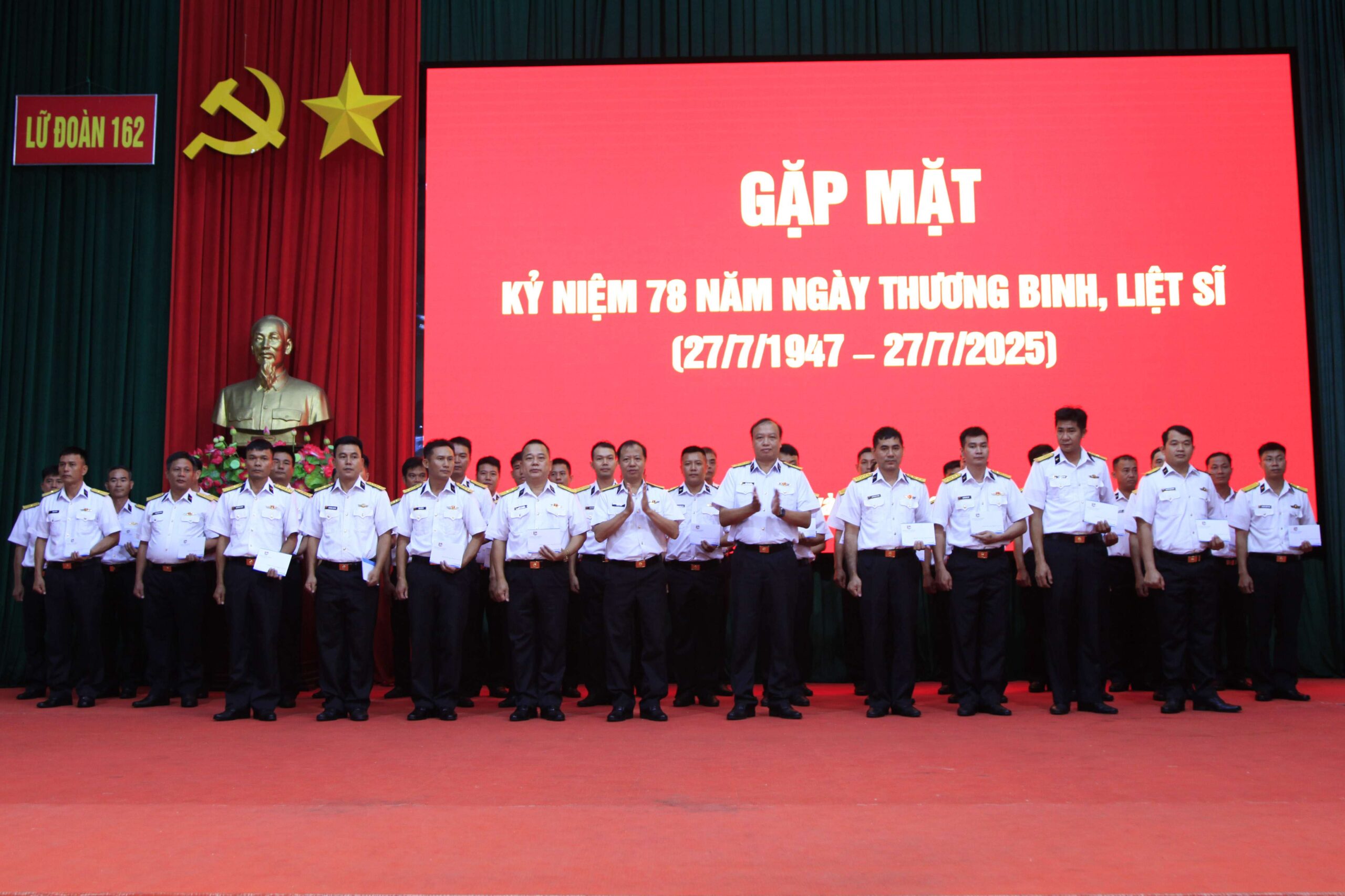 Lữ đoàn 162, Vùng 4 Hải quân gặp mặt kỷ niệm 78 năm ngày thương binh, liệt sĩ.