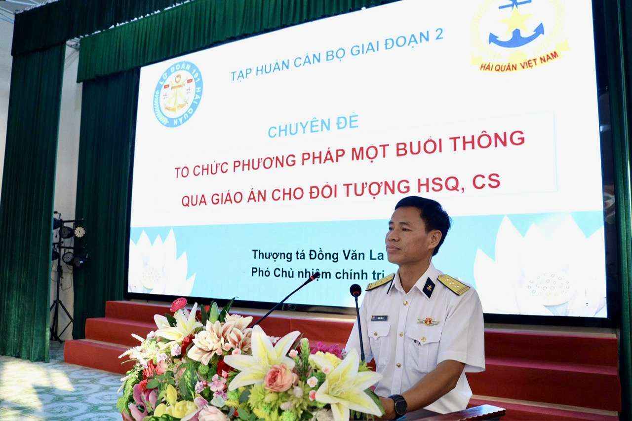 Lữ đoàn 101 phối hợp phổ biến, giáo dục pháp luật năm 2025