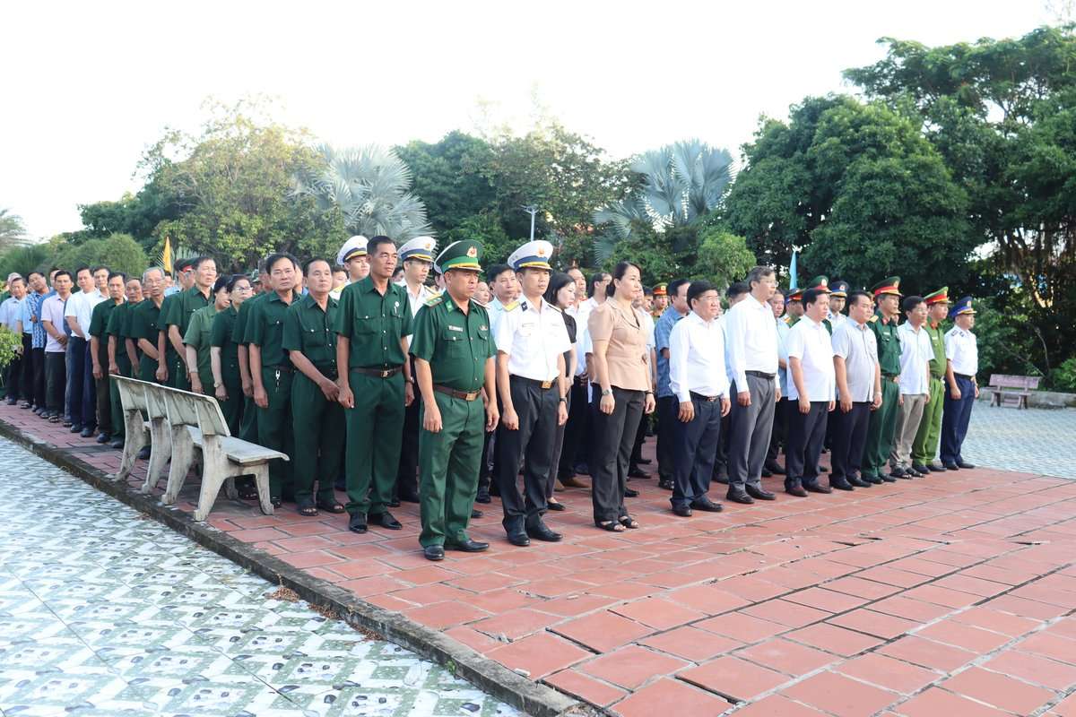 Lữ đoàn 175 tổ chức chuỗi hoạt động tri ân nhân Kỷ niệm 78 năm Ngày Thương binh – Liệt sĩ