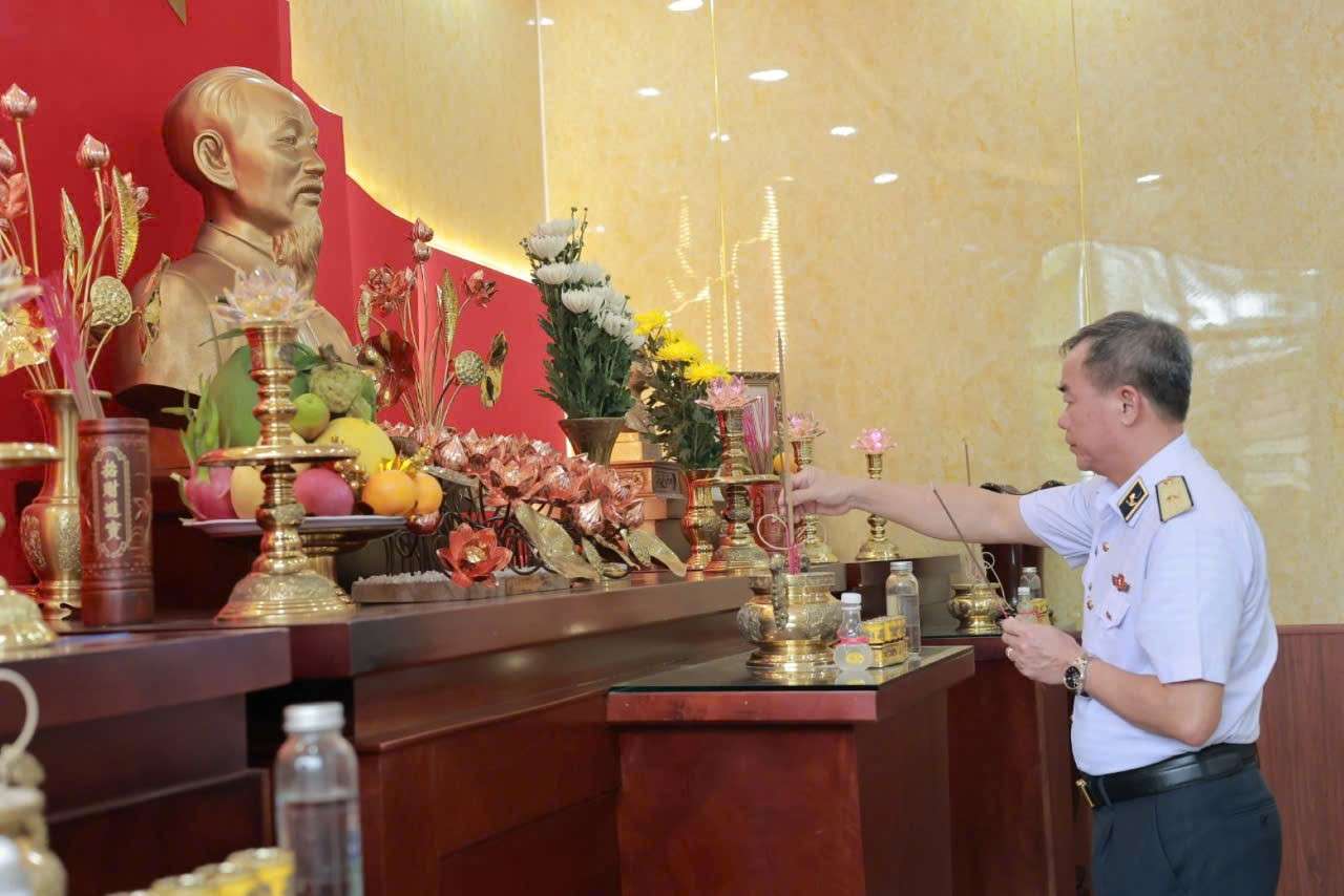 Vùng 3 Hải quân tổ chức nhiều hoạt động tri ân Ngày thương binh, liệt sĩ 27/7