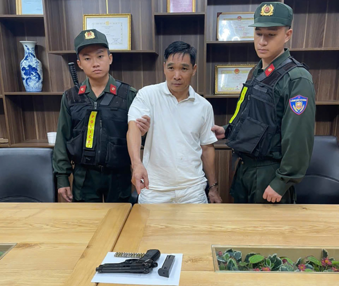 binhkiem-1753073388-1367-1753073452 Nguyễn Đức Bình khi bị bắt. Ảnh: Công an cung cấp