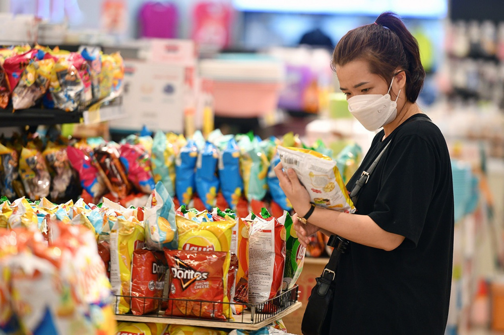 bo-truong-bo-cong-thuong-chi-dao-tang-cuong-quan-ly-an-toan-thuc-pham-trong-san-xuat-kinh-doanh-thuc-pham_687e0dda7a6b7 Bộ trưởng Bộ Công Thương yêu cầu các đơn vị khẩn trương, chủ động thực hiện đồng bộ, quyết liệt, hiệu quả các nhiệm vụ, giải pháp được giao, kiên quyết phòng, chống buôn lậu, gian lận thương mại, hàng giả, vi phạm sở hữu trí tuệ và an toàn thực phẩm