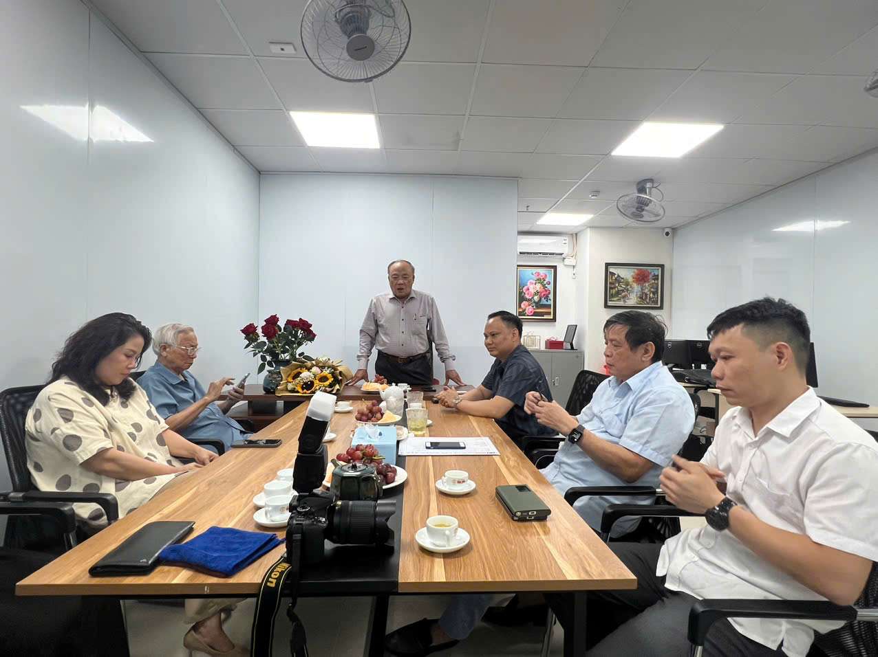 Tạp chí Giáo chức Việt Nam ra mắt Ban Thời sự – Khoa học