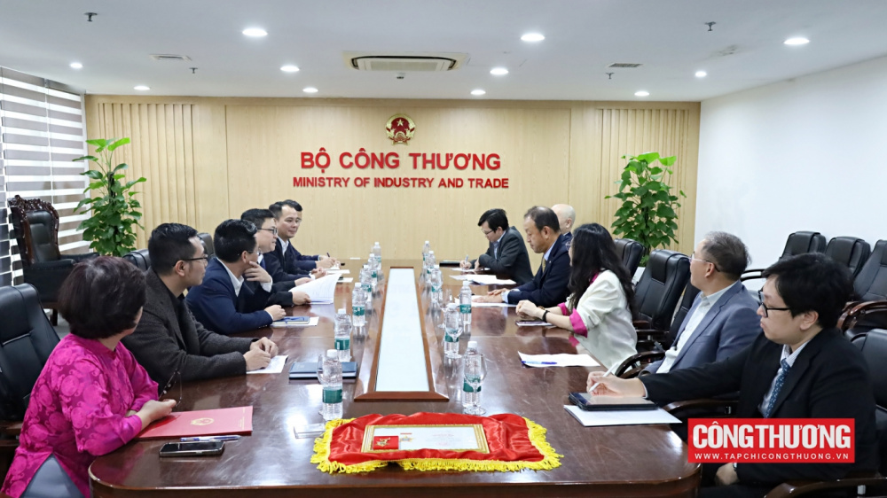 Bộ Công Thương ghi nhận nỗ lực của lãnh đạo Toyota Việt Nam