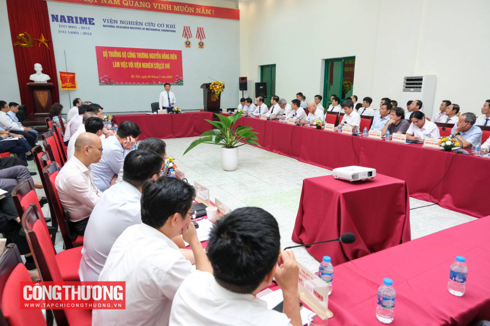 Chiều 4/7/2025, Bộ trưởng Bộ Công Thương Nguyễn Hồng Diên đã đến thăm và làm việc với Viện Nghiên cứu Cơ khí (NARIME)