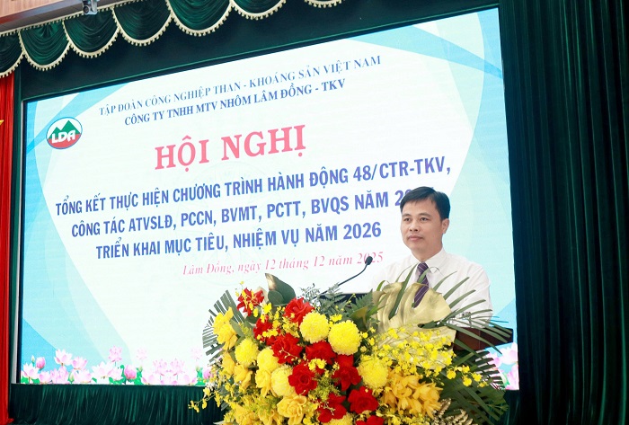 cong-ty-nhom-lam-dong-de-ra-muc-tieu-3-khong-cho-nam-2026_693c36d7bc922 Nguyễn Văn Phòng - Bí thư Đảng ủy, Giám đốc Công ty Nhôm Lâm Đồng phát biểu chỉ đạo