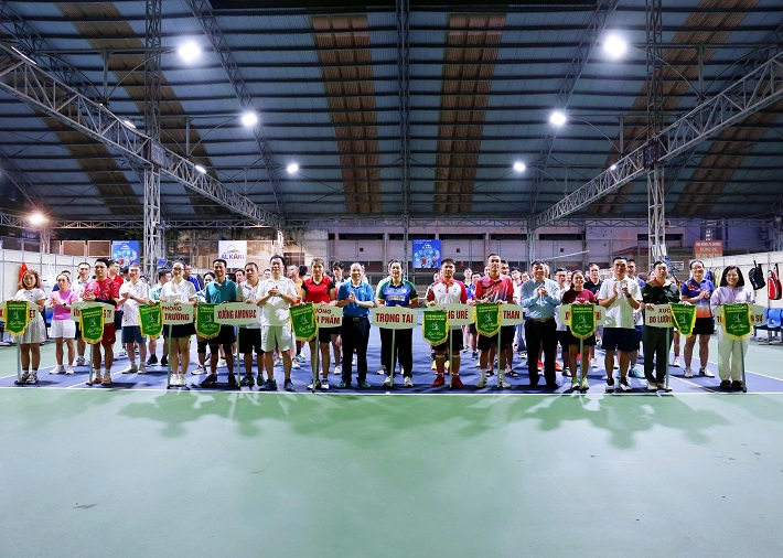 dam-ha-bac-to-chuc-thanh-cong-giai-quan-vot-truyen-thong-nam-2025_694e37d03d93e thành công giải quần vợt