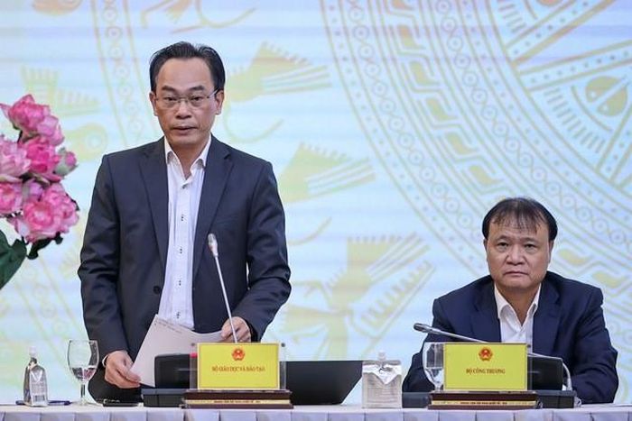 ‘Không thể cấm việc dạy thêm, học thêm’