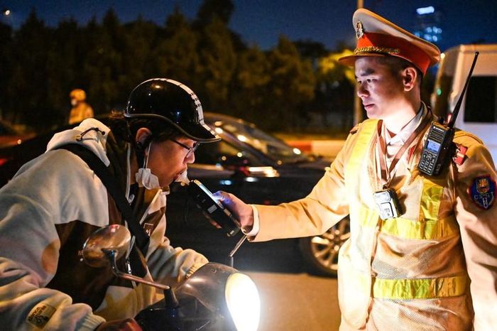 Lái xe sử dụng rượu, bia: Ám ảnh tai nạn giao thông