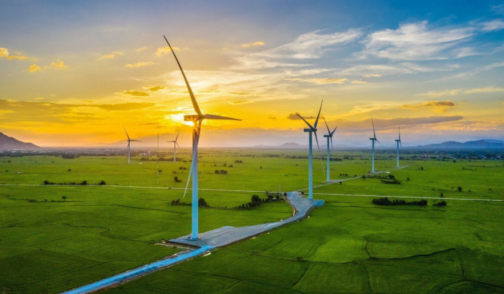 Mua bán điện trực tiếp qua lưới quốc gia: Điện gió, điện mặt trời phải có công suất 10 MW trở lên