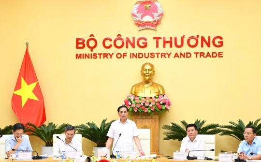 Phó Thủ tướng Bùi Thanh Sơn: 3 nhiệm vụ trọng tâm của Ngành Công Thương trong thời gian tới