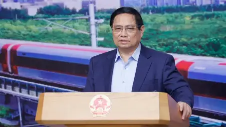 Thủ tướng: Khẩn trương trình Quốc hội các cơ chế đặc thù thống nhất cho tất cả các dự án đường sắt